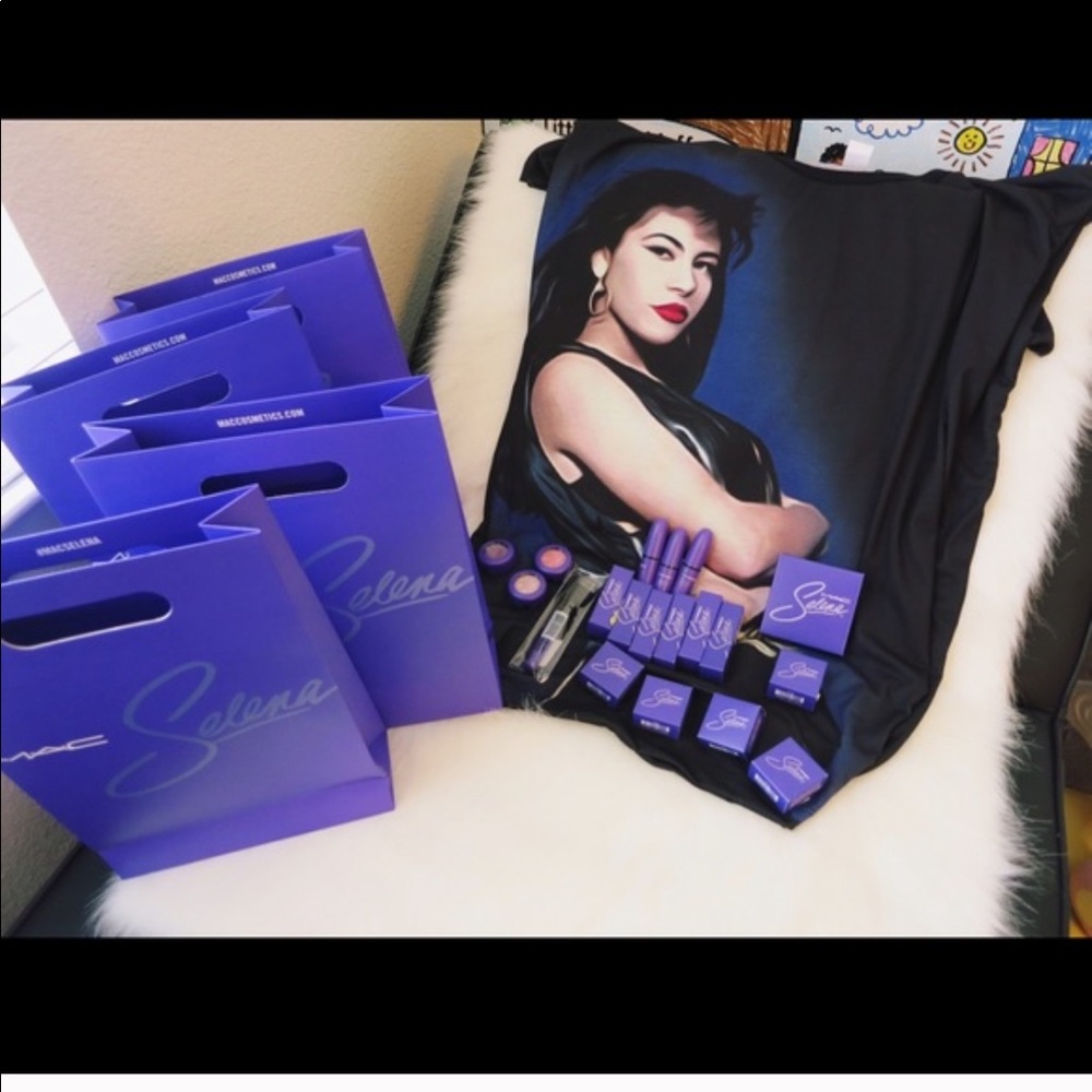 **SOLD** MAC X SELENA 3 Lipstick